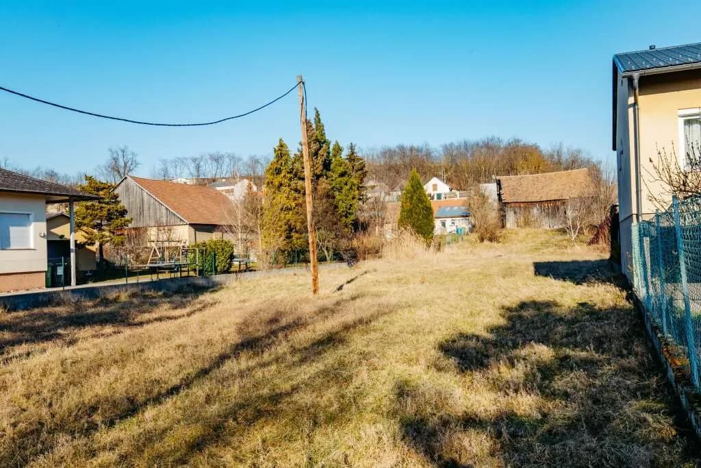 Grundstück kaufen in Gänserndorf – 2 050 m², € 280.000 – Bild 2 von 4