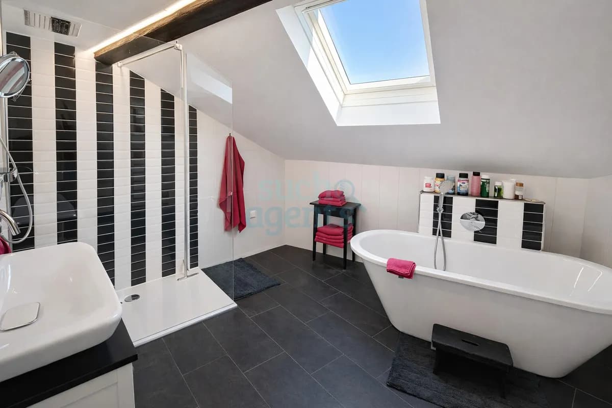 4-Zimmer-Wohnung kaufen in Gmunden – 140 m², € 499.000 – Bild 2 von 6
