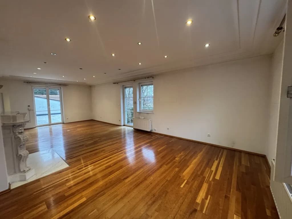 5-Zimmer-Wohnung kaufen in Graz – 184,81 m², € 550.000