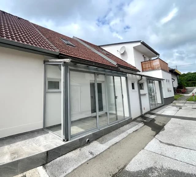 3-Zimmer-Haus kaufen in Deutschlandsberg – 90 m², € 120.000 – Bild 2 von 18