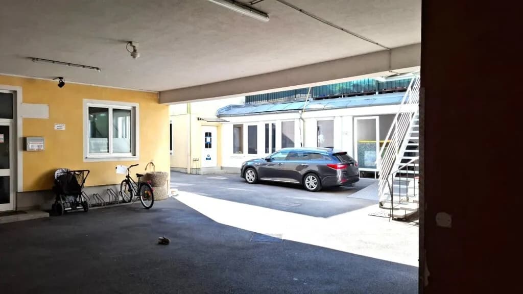 Gewerbeimmobilie kaufen in Hollabrunn – Bild 4 von 30