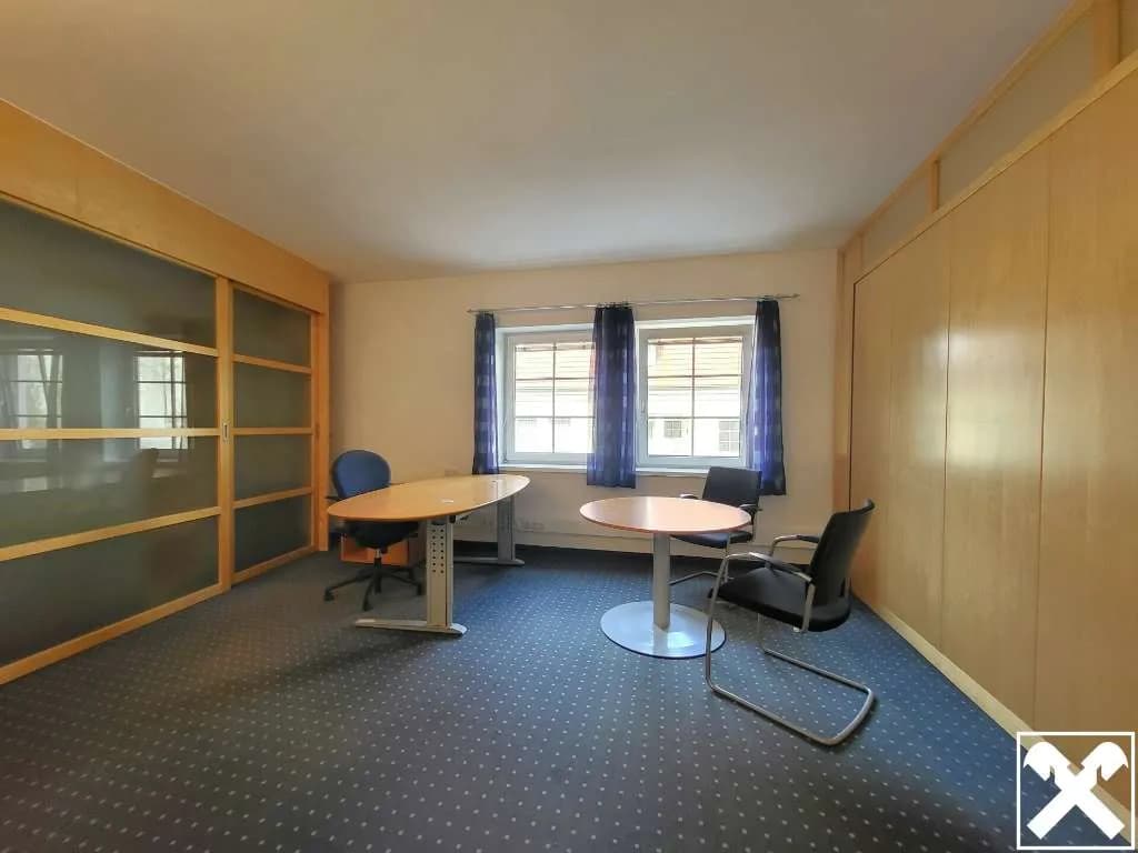 2-Zimmer-Gewerbeimmobilie mieten in Linz Land – 77 m², € 555 – Bild 2 von 7