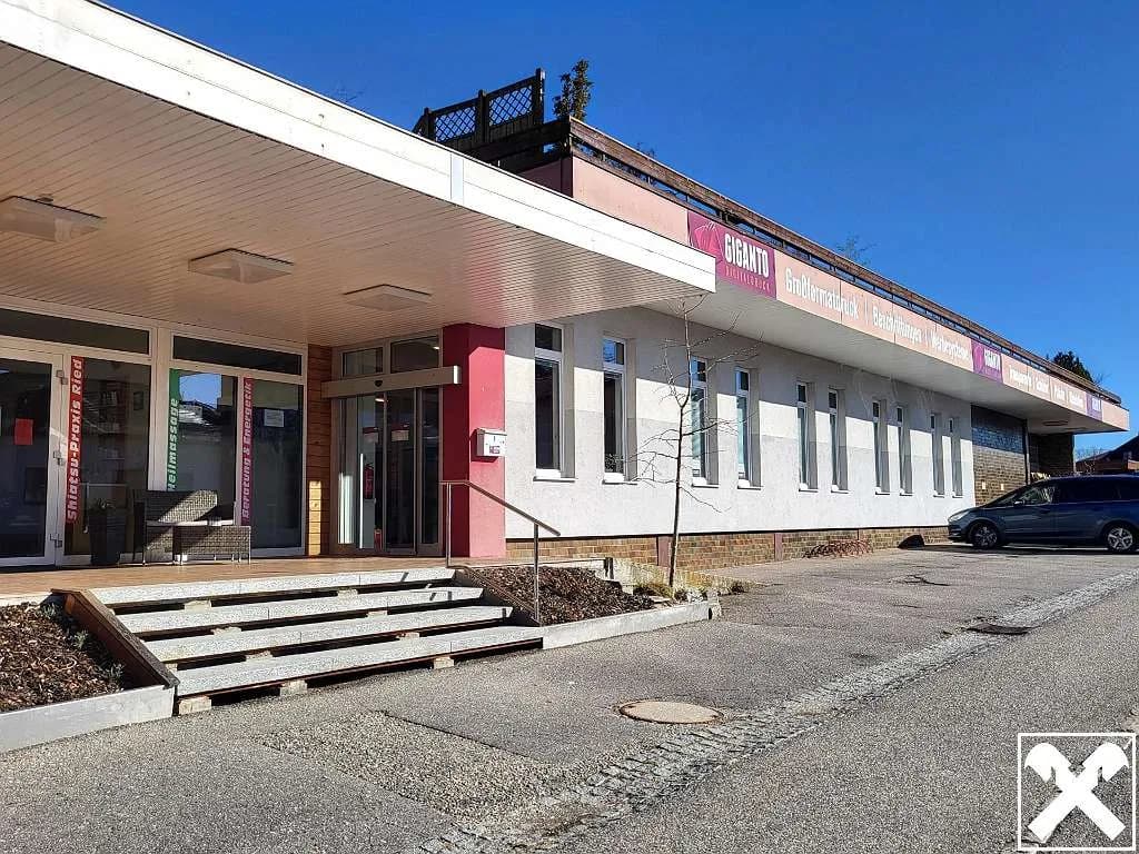Gewerbeimmobilie kaufen in Ried im Innkreis – 861 m²