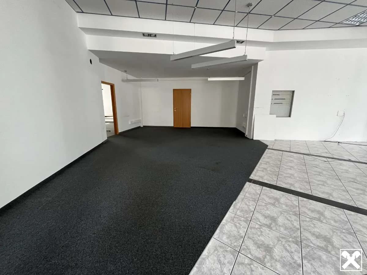 3-Zimmer-Gewerbeimmobilie mieten in Amstetten – 205 m², € 2.080 – Bild 13 von 19