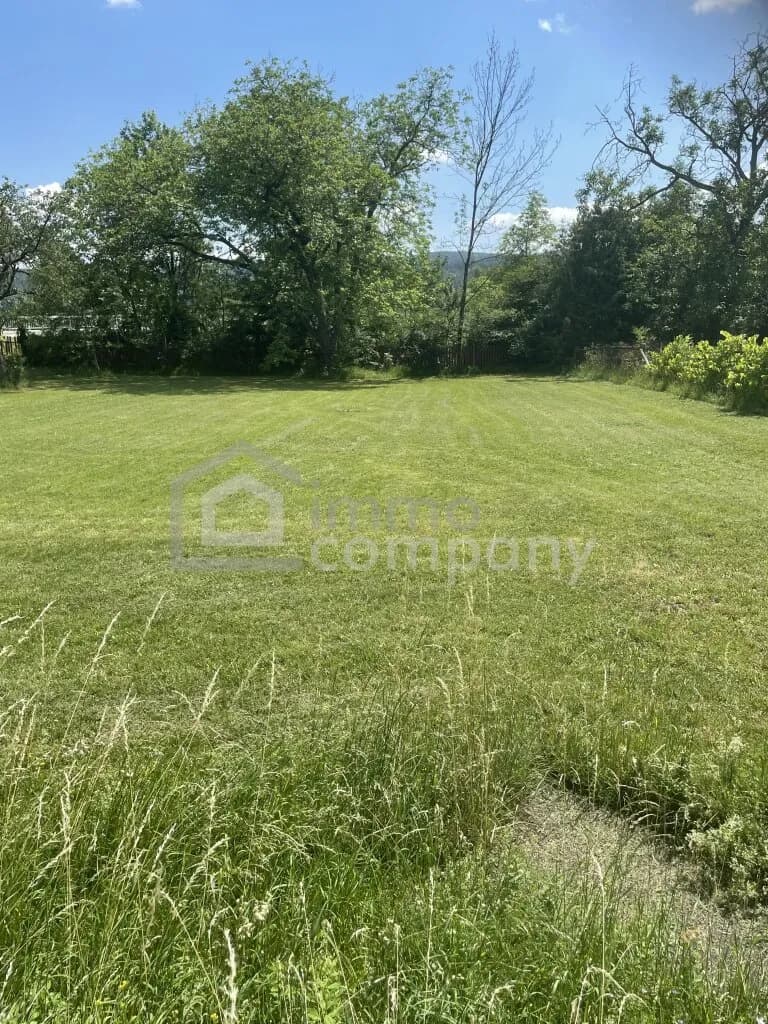 Grundstück kaufen in Neunkirchen – 677 m², € 129.000 – Bild 2 von 3