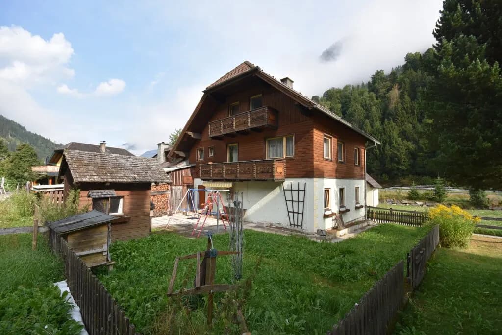 9-Zimmer-Immobilie kaufen in Tamsweg – 186 m², € 249.000