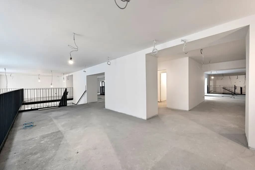 12-Zimmer-Gewerbeimmobilie mieten in Wien – 528 m², € 6.218 – Bild 9 von 25