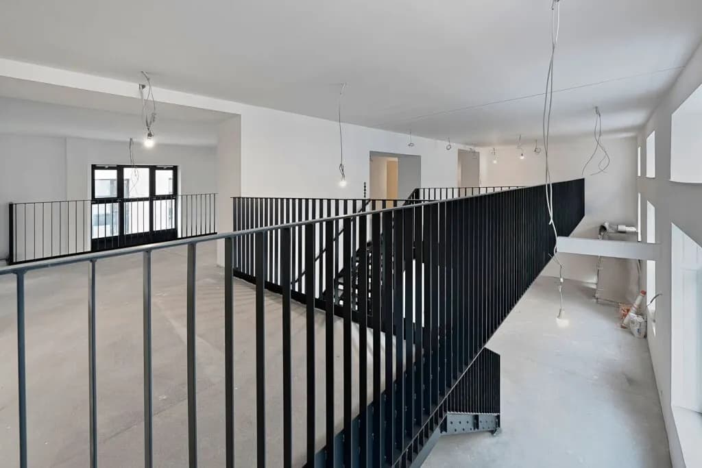 12-Zimmer-Gewerbeimmobilie mieten in Wien – 528 m², € 6.218 – Bild 13 von 25