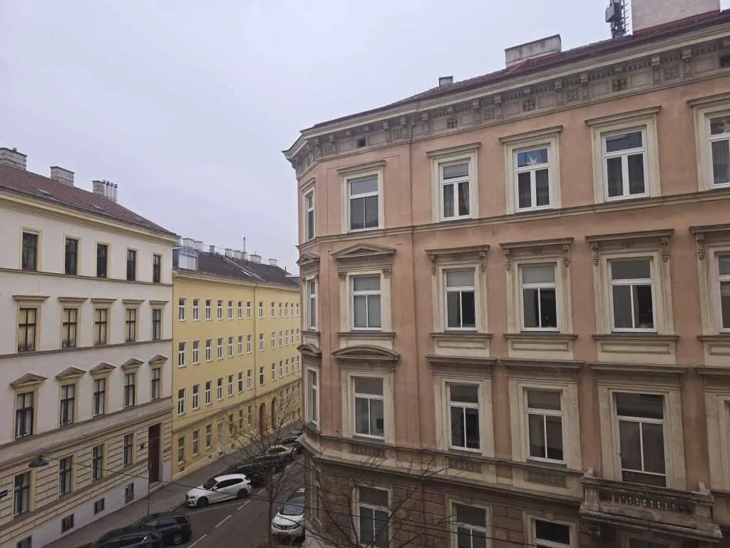 3-Zimmer-Wohnung kaufen in Wien – 64,16 m², € 330.000 – Bild 2 von 12