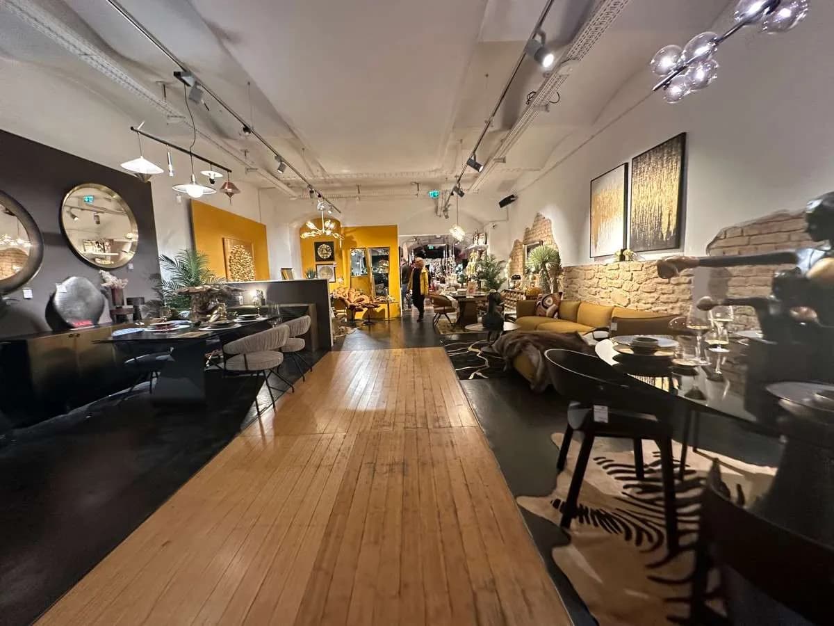Gewerbeimmobilie mieten in Wien – 1 602 m², € 37.455 – Bild 13 von 24