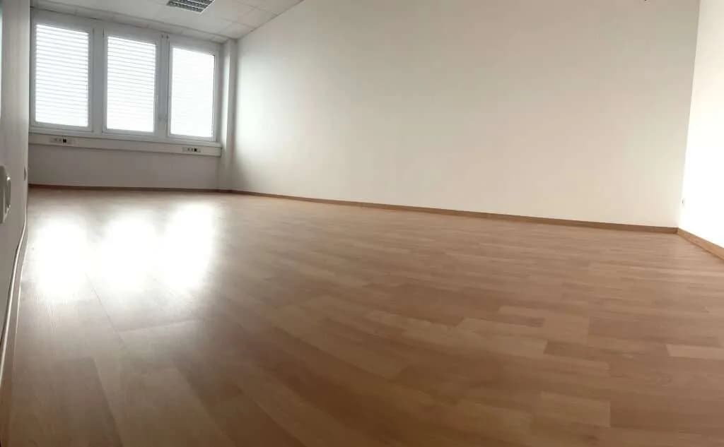 Gewerbeimmobilie mieten in Baden – 113 m², € 1.406 – Bild 5 von 6
