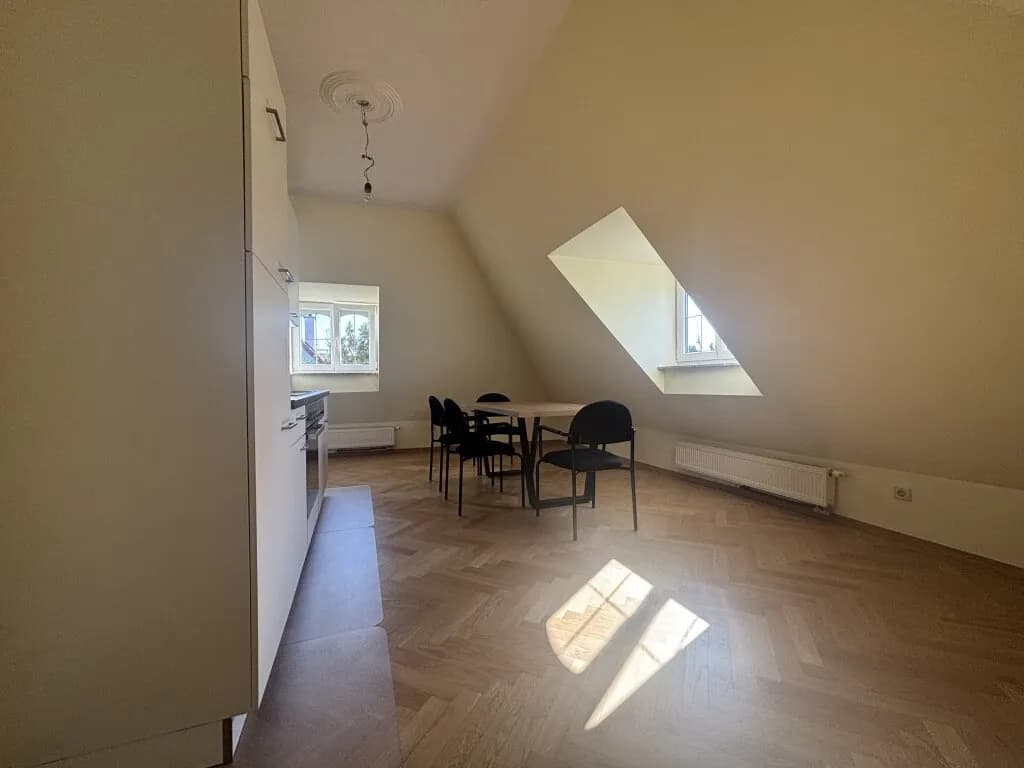 4-Zimmer-Wohnung mieten in Wien – 150 m², € 1.900 – Bild 13 von 20