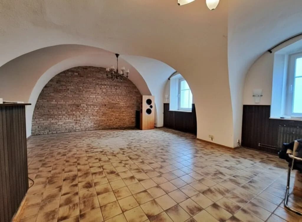 8-Zimmer-Immobilie kaufen in Baden – 354,82 m², € 930.000 – Bild 5 von 50