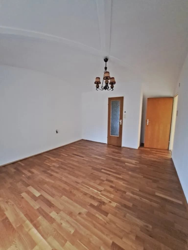 8-Zimmer-Immobilie kaufen in Baden – 354,82 m², € 930.000 – Bild 14 von 50