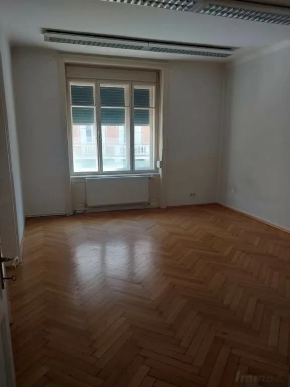 4-Zimmer-Wohnung mieten in Graz – 140 m², € 1.638 – Bild 7 von 11