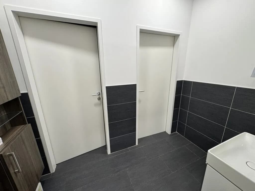 6-Zimmer-Gewerbeimmobilie mieten in Linz – 808 m², € 11.487 – Bild 16 von 23
