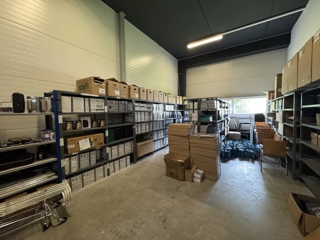 6-Zimmer-Gewerbeimmobilie mieten in Linz – 808 m², € 11.487 – Bild 21 von 23