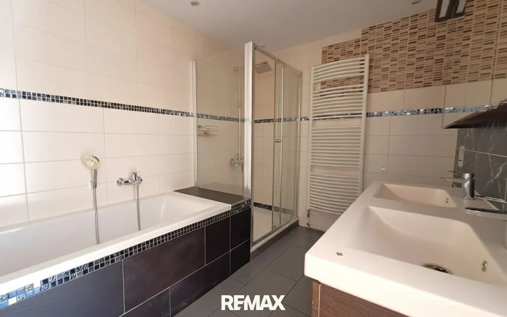 6-Zimmer-Haus kaufen in Hollabrunn – 190 m², € 295.000 – Bild 11 von 15