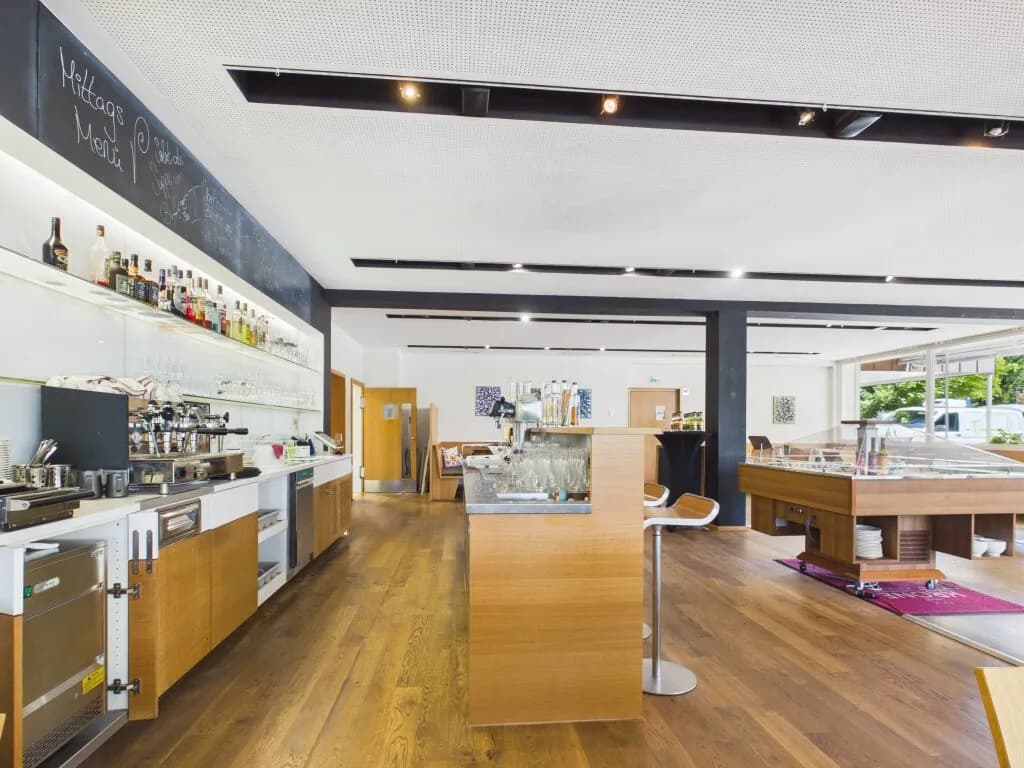 5-Zimmer-Gewerbeimmobilie mieten in Bregenz – 345 m² – Bild 9 von 24