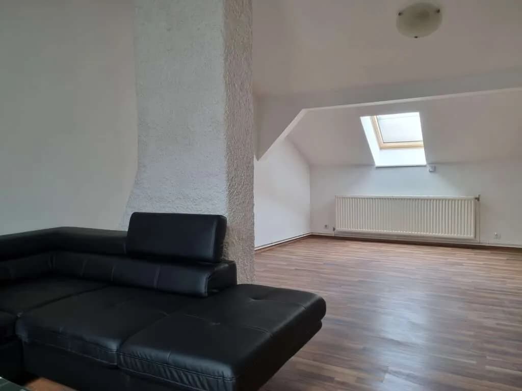 2-Zimmer-Wohnung kaufen in Neunkirchen – 83,65 m², € 98.000