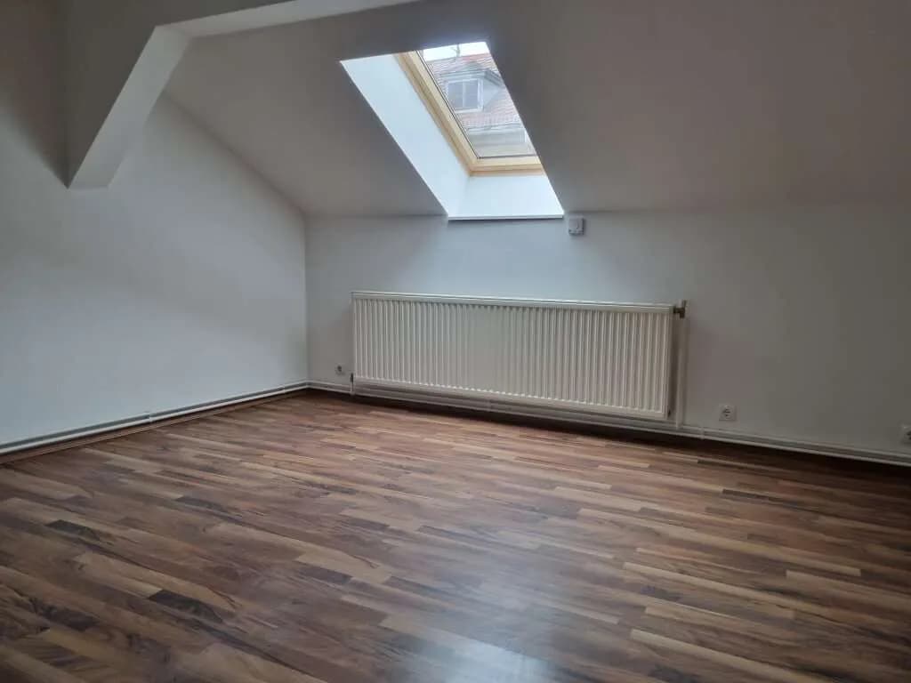 2-Zimmer-Wohnung kaufen in Neunkirchen – 83,65 m², € 98.000 – Bild 3 von 18