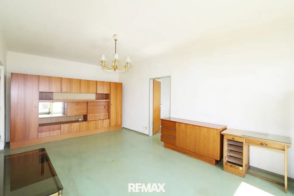 3-Zimmer-Wohnung kaufen in Wels – 93,87 m², € 128.000