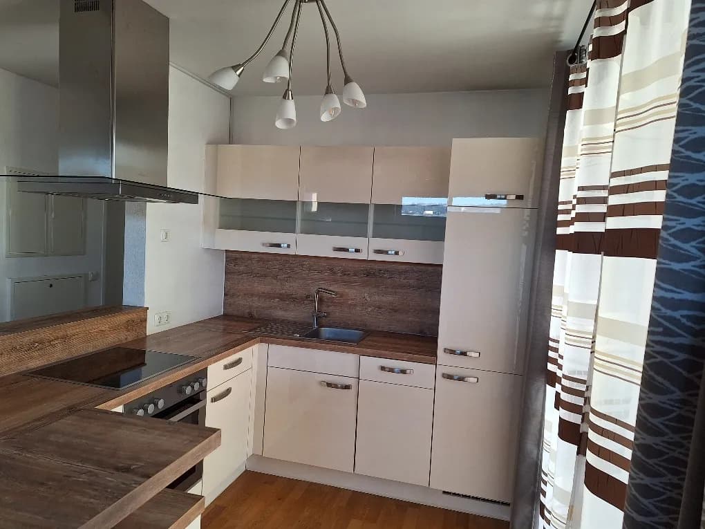 3-Zimmer-Wohnung mieten in Vöcklabruck – 78 m², € 1.000 – Bild 4 von 11
