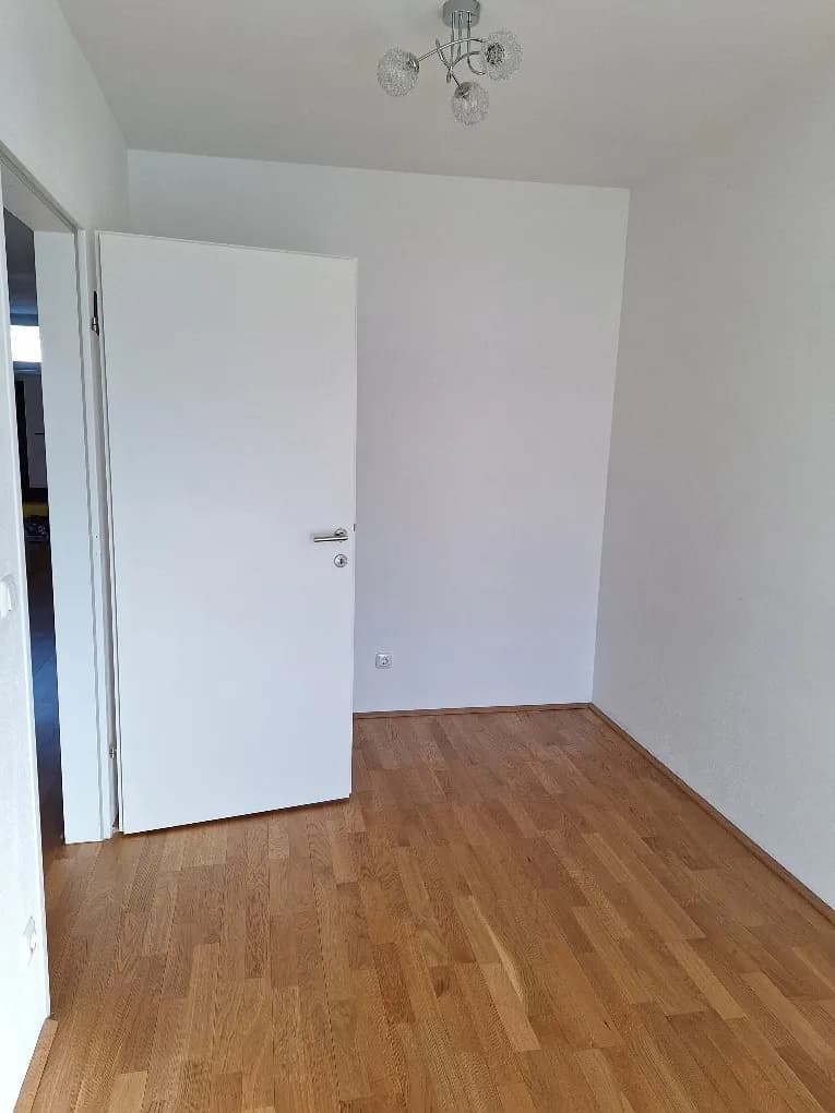 3-Zimmer-Wohnung mieten in Vöcklabruck – 78 m², € 1.000 – Bild 10 von 11