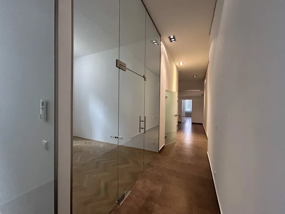 Gewerbeimmobilie mieten in Wien – 200 m², € 21 – Bild 6 von 7