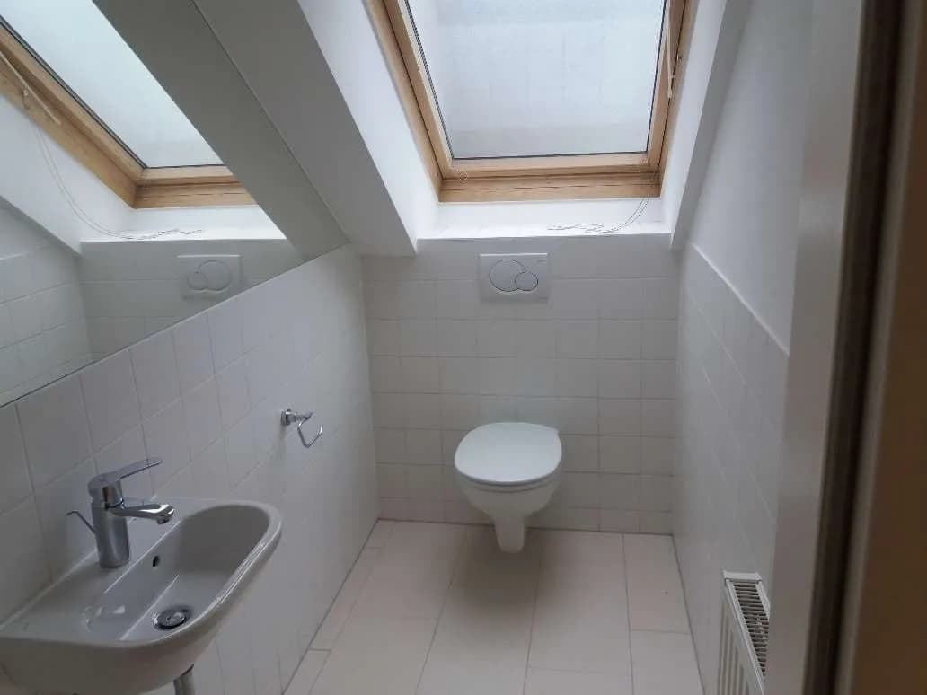 1-Zimmer-Gewerbeimmobilie mieten in Wien – 49 m², € 250 – Bild 4 von 5