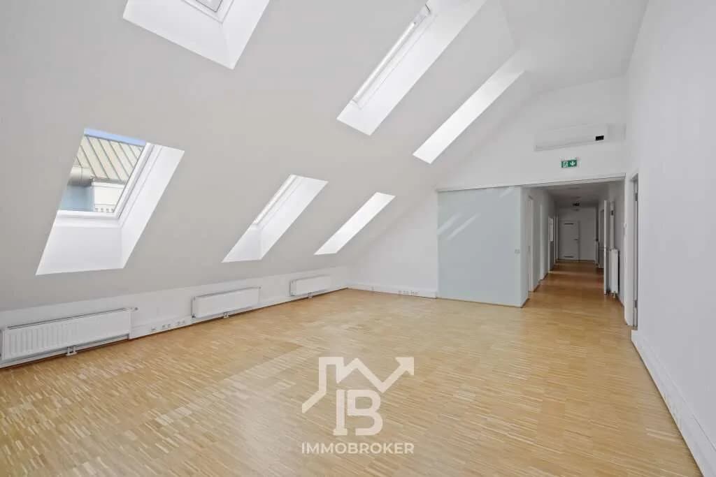 6-Zimmer-Gewerbeimmobilie mieten in Linz – 210 m², € 3.089