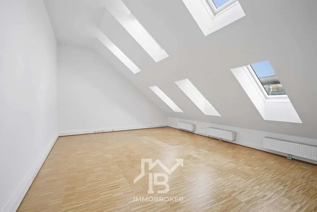 6-Zimmer-Gewerbeimmobilie mieten in Linz – 210 m², € 3.089 – Bild 2 von 17