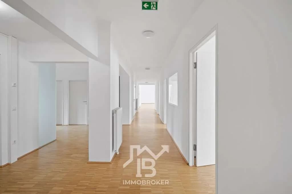 6-Zimmer-Gewerbeimmobilie mieten in Linz – 210 m², € 3.089 – Bild 8 von 17