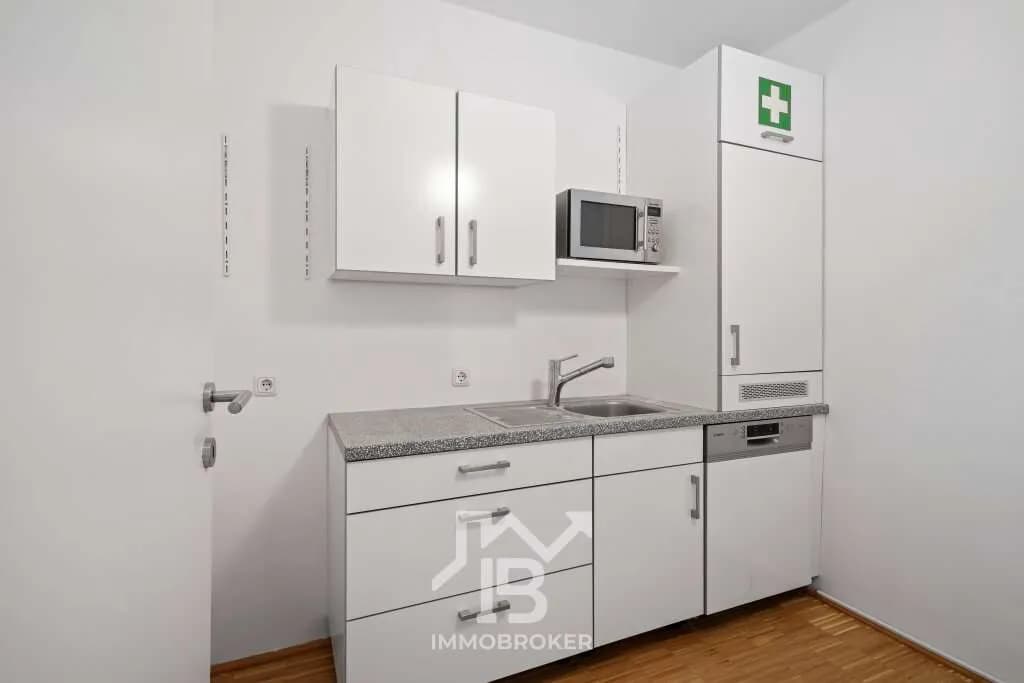 6-Zimmer-Gewerbeimmobilie mieten in Linz – 210 m², € 3.089 – Bild 13 von 17