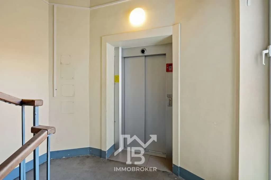 6-Zimmer-Gewerbeimmobilie mieten in Linz – 210 m², € 3.089 – Bild 15 von 17