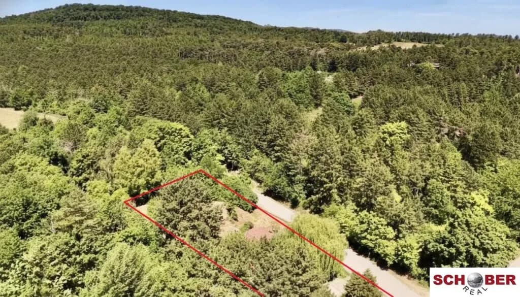 Grundstück kaufen in Baden – 2 061 m², € 590.000