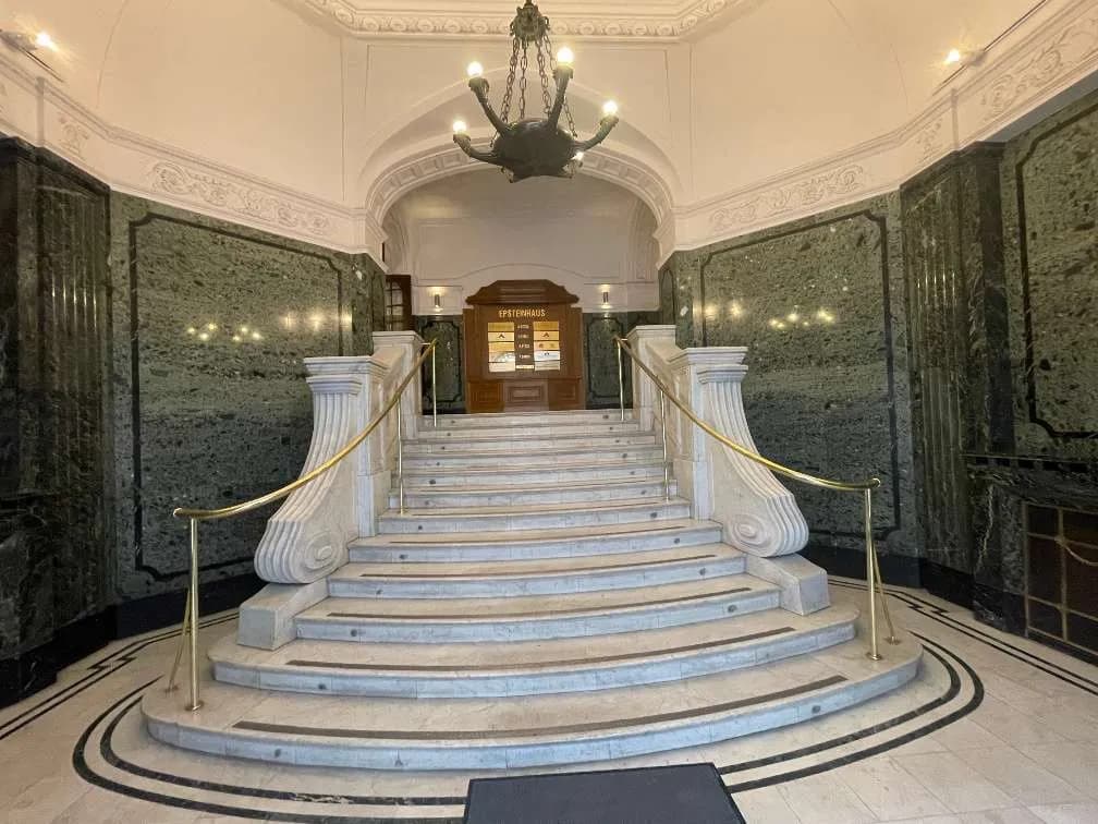 6-Zimmer-Gewerbeimmobilie mieten in Wien – 236 m², € 4.250 – Bild 3 von 47