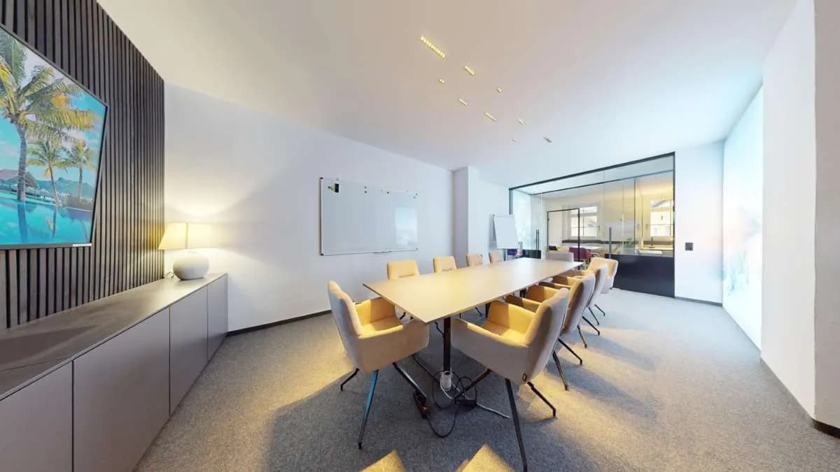 12-Zimmer-Gewerbeimmobilie kaufen in Zell am See – 350 m², € 997.500 – Bild 2 von 13
