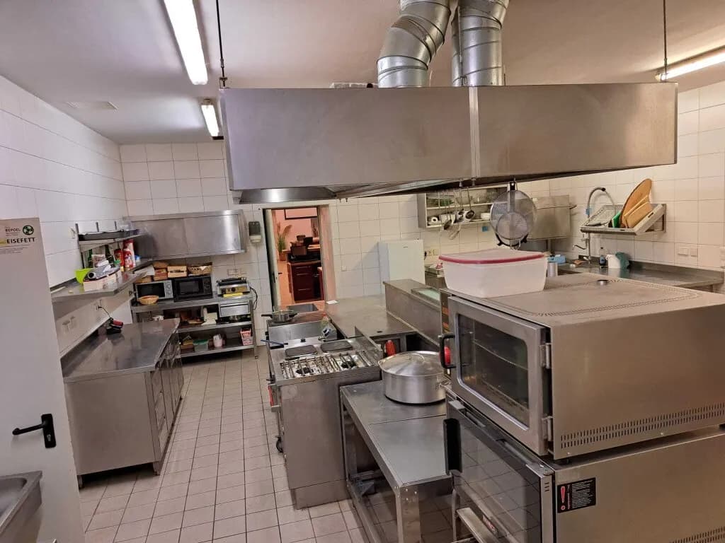 Gewerbeimmobilie mieten in Linz – 672 m² – Bild 13 von 15