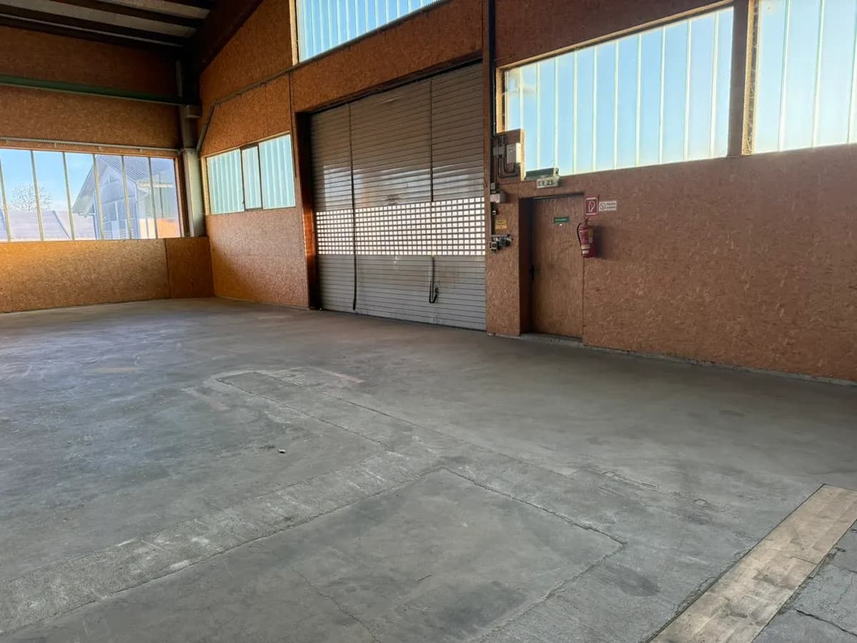 Gewerbeimmobilie mieten in Melk – 800 m², € 5 – Bild 6 von 7