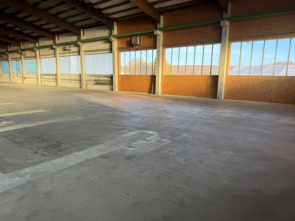 Gewerbeimmobilie mieten in Melk – 800 m², € 5 – Bild 7 von 7