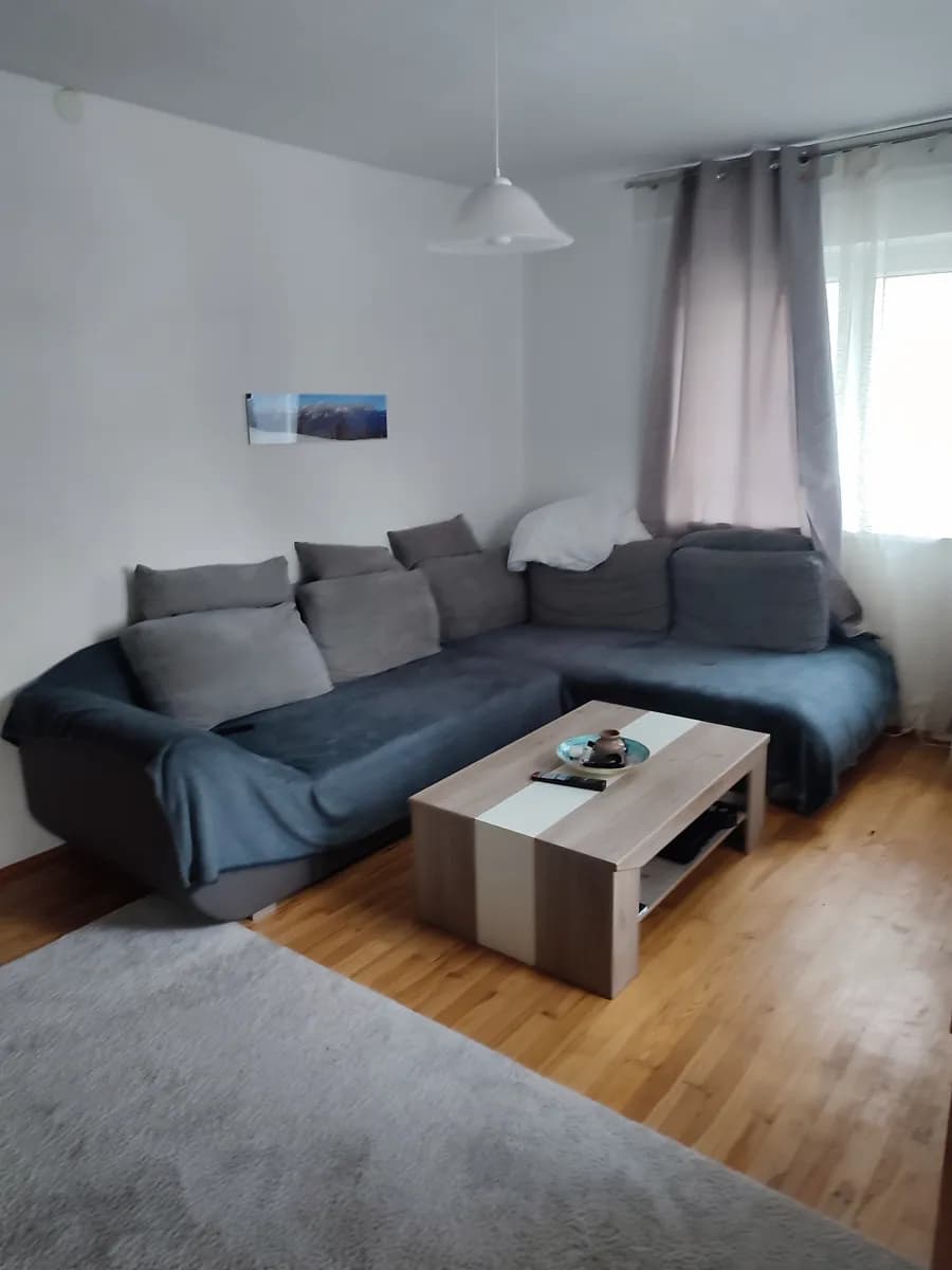 4-Zimmer-Wohnung mieten in Kitzbühel – 95 m², € 1.100 – Bild 1 von 11