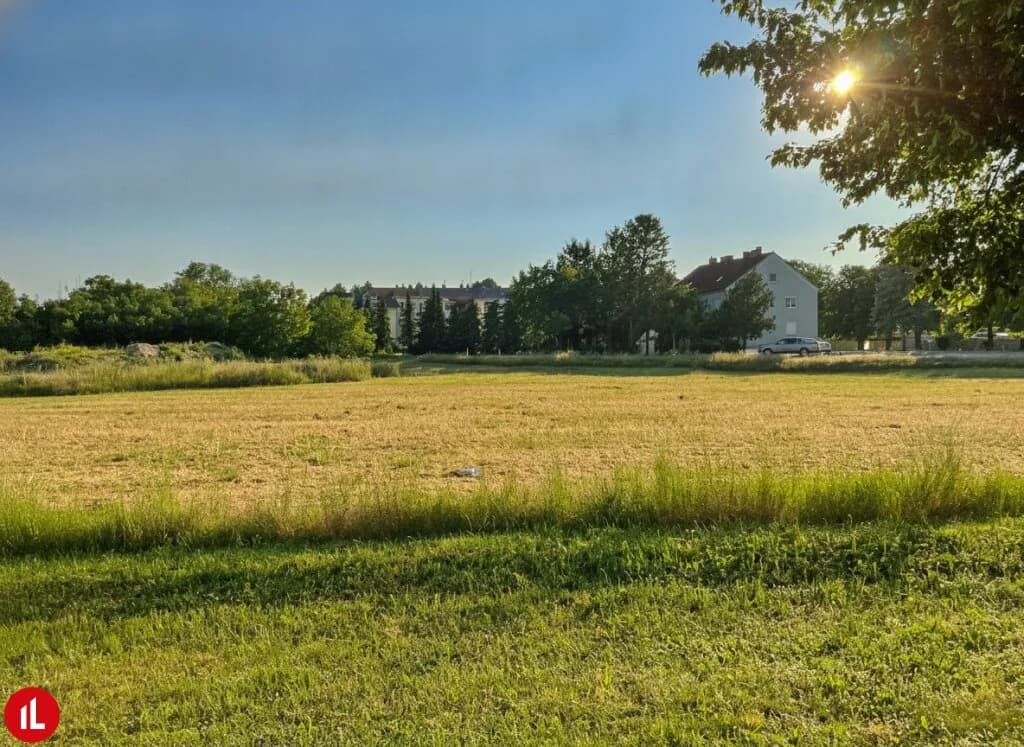 Immobilie kaufen in Bruck an der Leitha – 6 000 m²