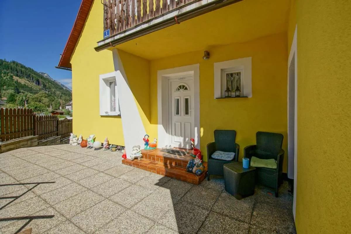 6-Zimmer-Haus kaufen in Leoben – 180 m², € 259.000 – Bild 3 von 36