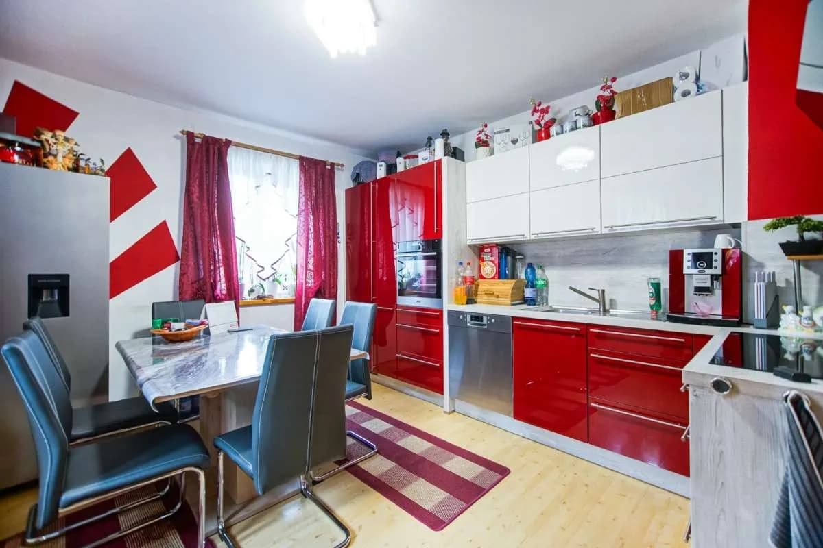 6-Zimmer-Haus kaufen in Leoben – 180 m², € 259.000 – Bild 8 von 36