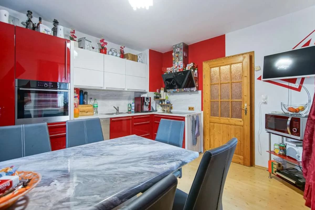 6-Zimmer-Haus kaufen in Leoben – 180 m², € 259.000 – Bild 10 von 36