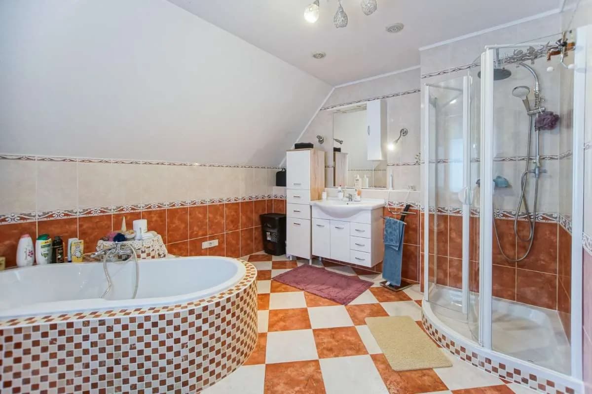 6-Zimmer-Haus kaufen in Leoben – 180 m², € 259.000 – Bild 22 von 36