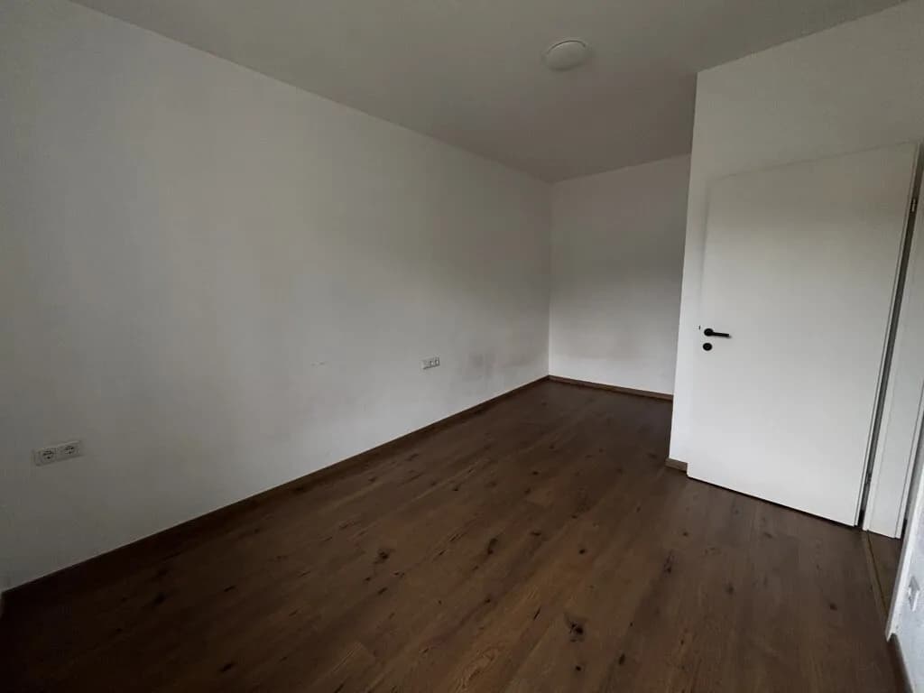 Wohnung mieten in Leoben – 35 m², € 439 – Bild 3 von 7