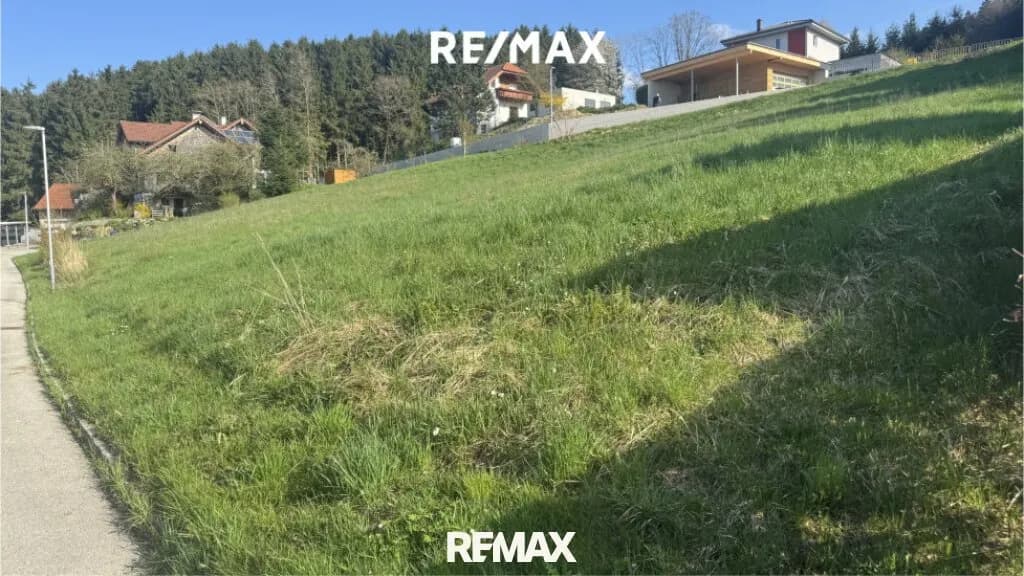 Grundstück kaufen in Vöcklabruck – 1 961 m², € 889.000 – Bild 6 von 8