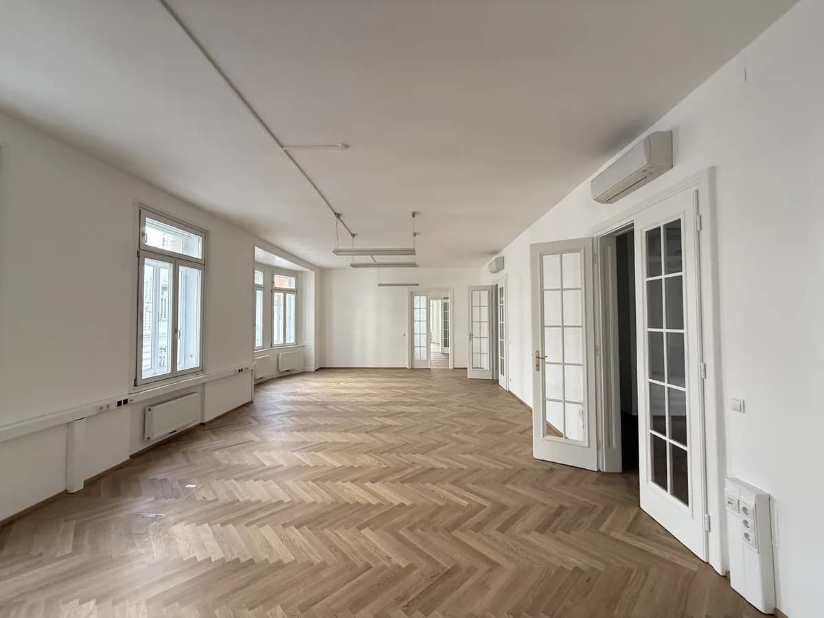 Gewerbeimmobilie mieten in Wien – 273 m², € 18